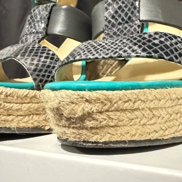 CALVIN KLEIN
Ellison two-tone espadrille Turquoise and Gray Wedge Sandals - Picture 13 of 16